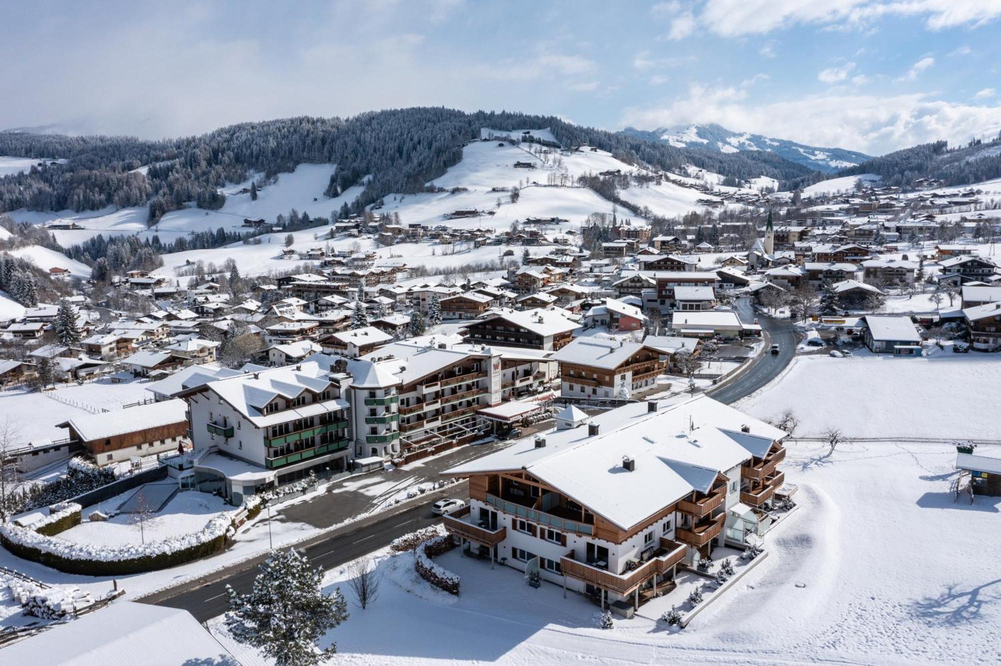 Hotel & Alpin Lodge Der Wastlhof Niederau Exteriör bild